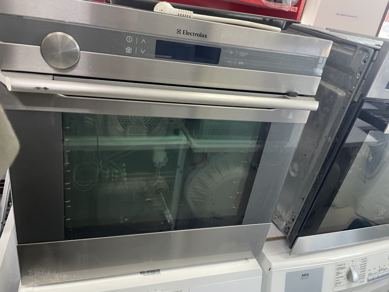 Фурна за вграждане Electrolux EOB98000X