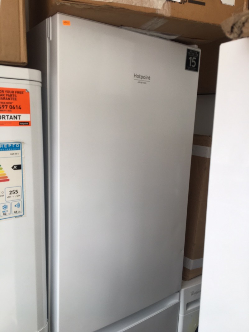 Хладилник с фризер Hotpoint-Ariston HAFC8 TIA22W , 335 l, E , No Frost , Бял