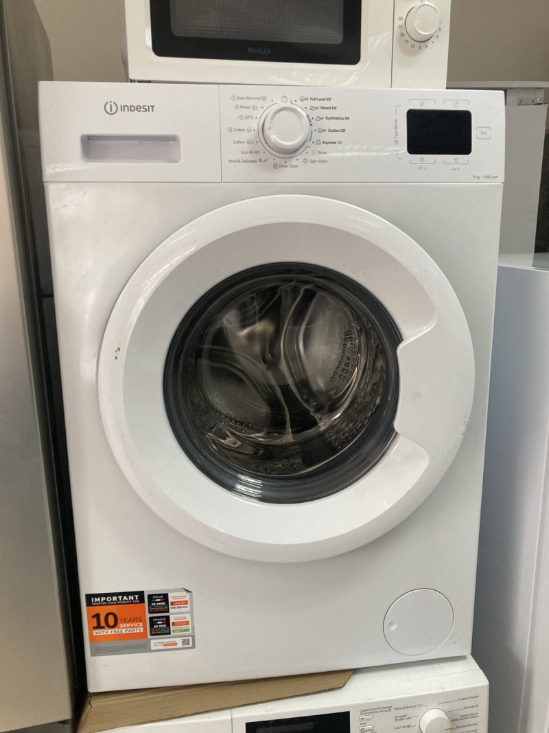 Indesit пералня с предно зареждане: 8,0kg - IM 864 MY TIME EE-транспортен дефект- 18 месеца гаранция