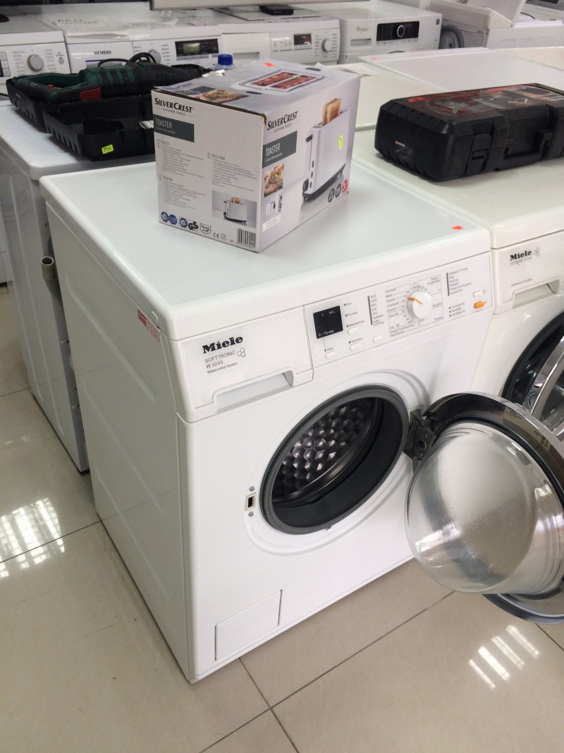 Перална машина Miele модел W3245 , капацитет на зареждане-7 килограма,  втора употреба в перфектно състояние