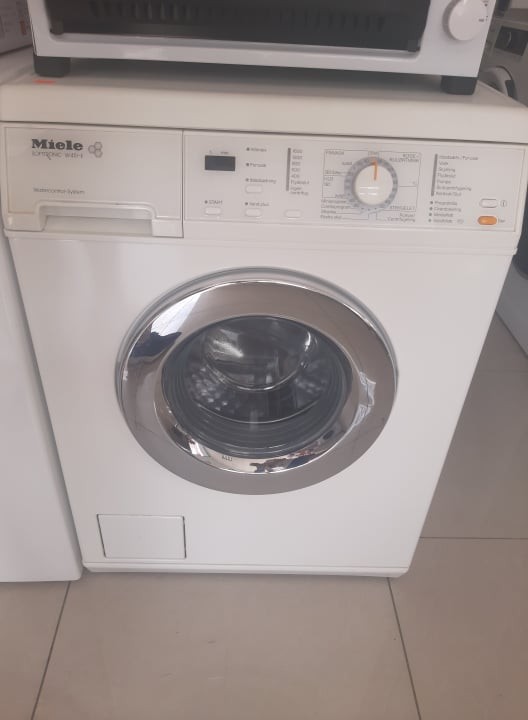 Пералня Miele W 451-E-Втора употреба в перфектно състояние Внос от Германия.