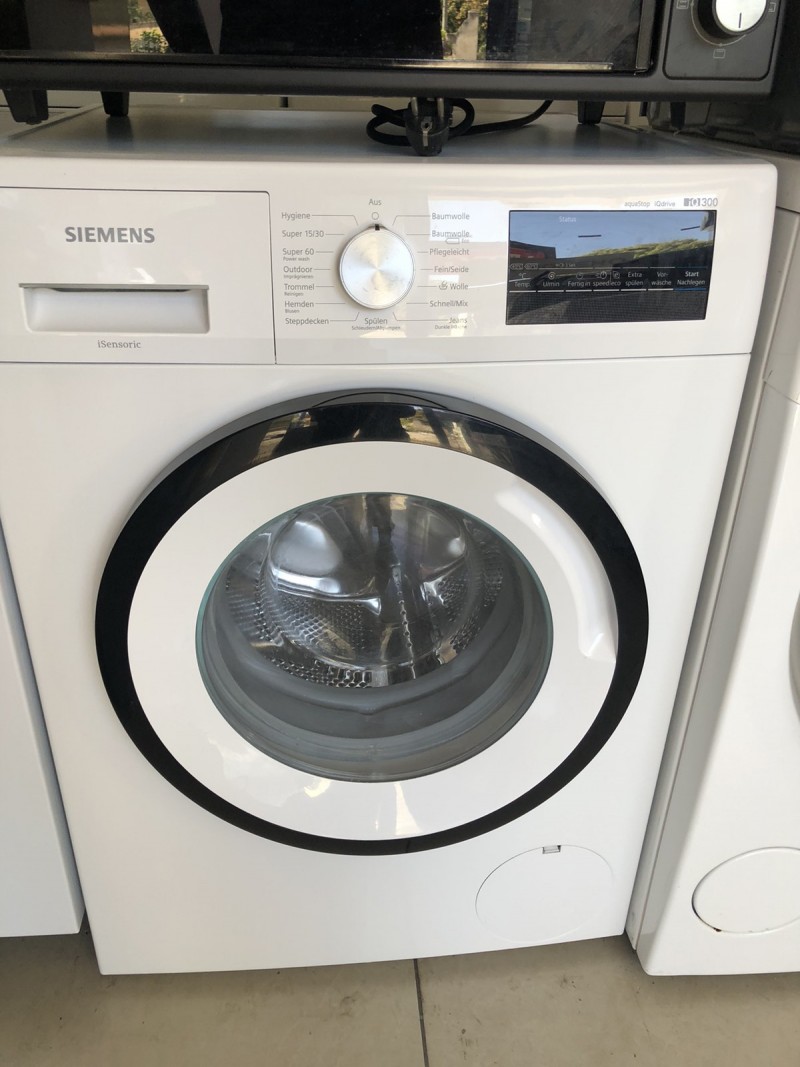 Пералня Siemens модел -  WM14N128 , 8 кг, 1400 об/мин.-18 месеца гаранция- перфектна.